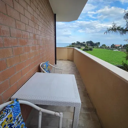 The Blue * Porto SantʼElpidio